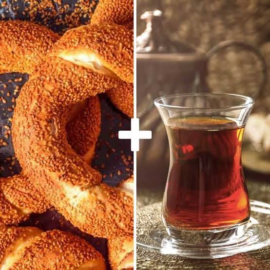 Turkish Hot Tea With Simit